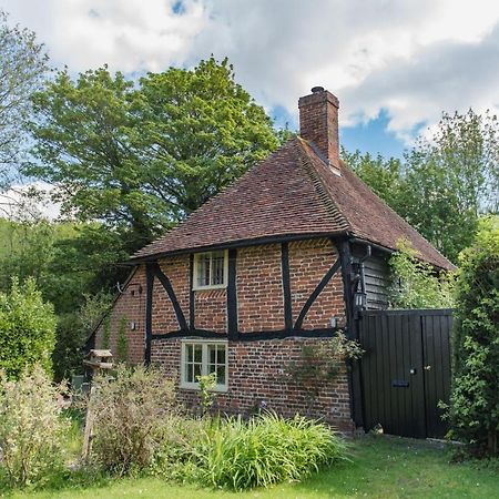 Walnut Tree Cottage By Bloom Stays Faversham Extérieur photo